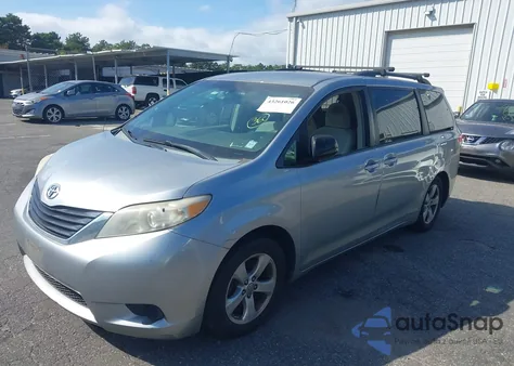 2011 Toyota Sienna Le V6 из США, поврежденный, VIN 5TDKK3DC3BS071170